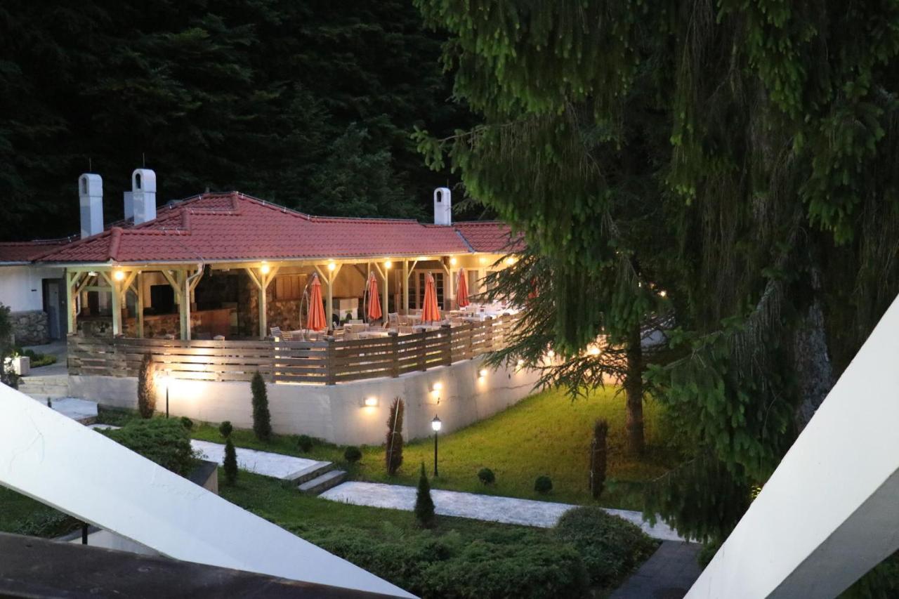 Hotel Trayal Крушевац Екстериор снимка