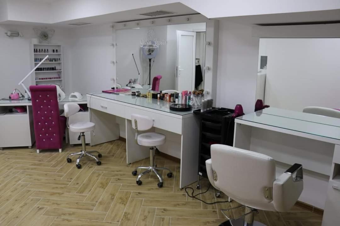 Hotel Trayal Крушевац Екстериор снимка